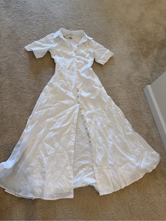 DISSH Dresses & Skirts - DISSH White Button-Down Linen Maxi Dress